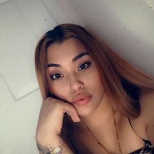 Meet your Posher, Chari